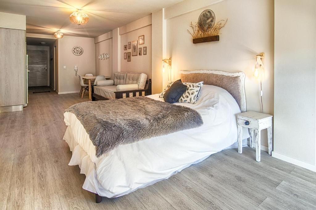 Apartamento Ari Aparts