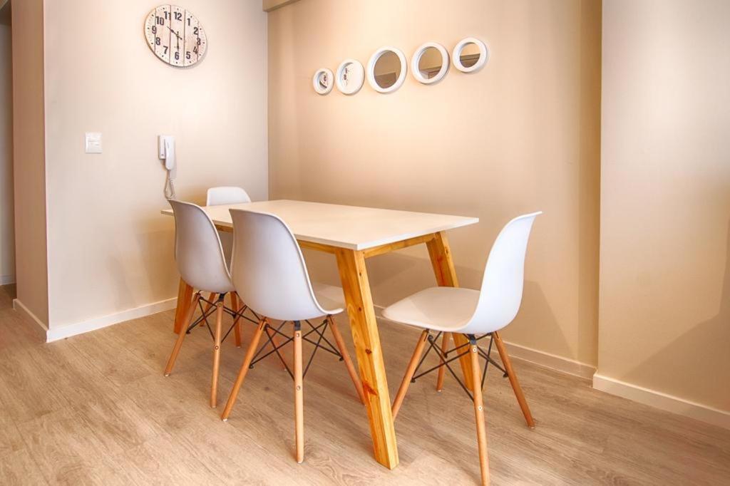 Apartamento Ari Aparts *