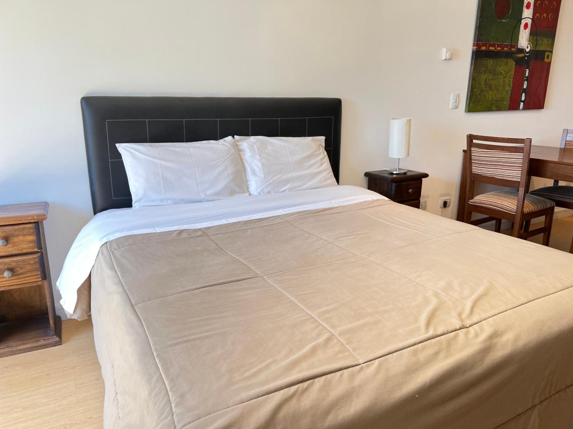 Apartamento Ari Aparts *